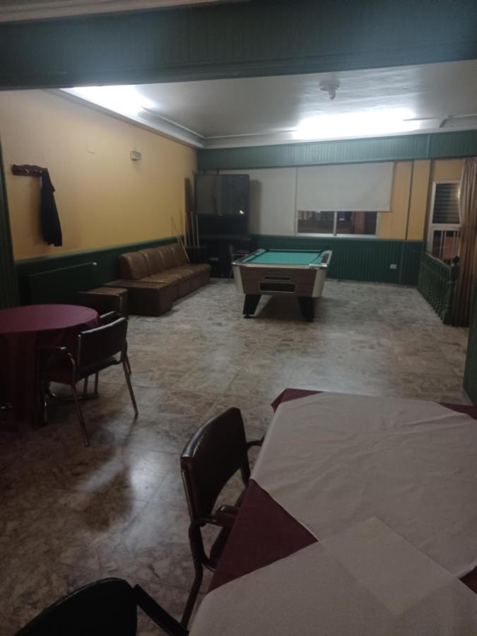 Hotel 2 De Mayo 2 Xinzo de Limia Zewnętrze zdjęcie
