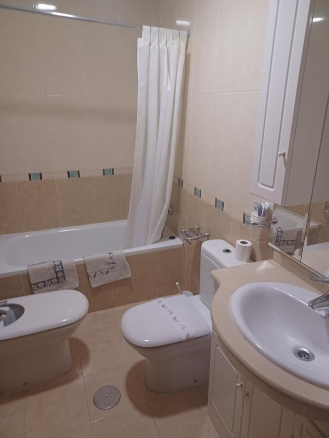 Hotel 2 De Mayo 2 Xinzo de Limia Zewnętrze zdjęcie
