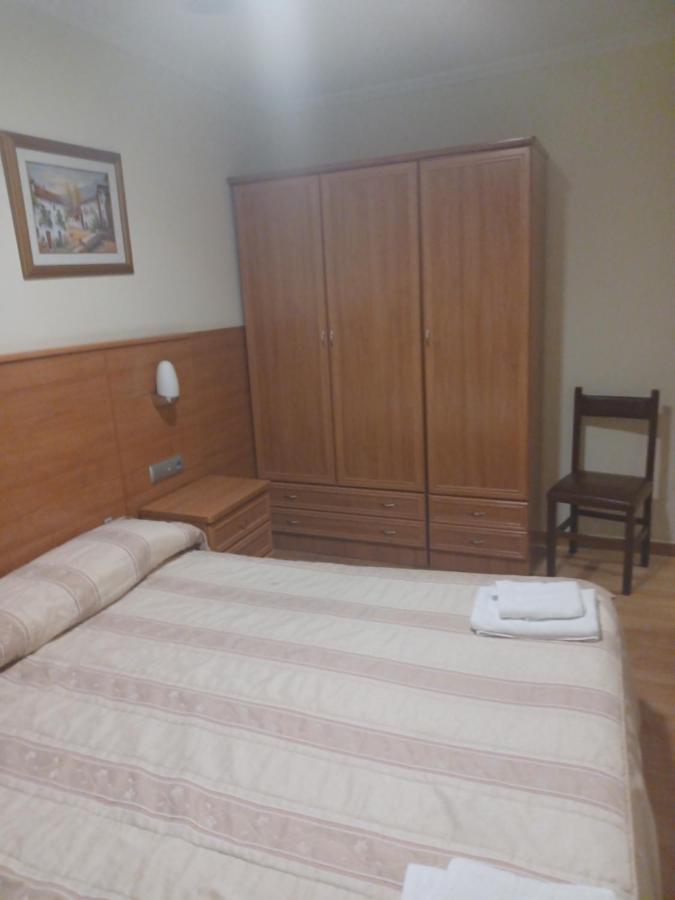 Hotel 2 De Mayo 2 Xinzo de Limia Zewnętrze zdjęcie