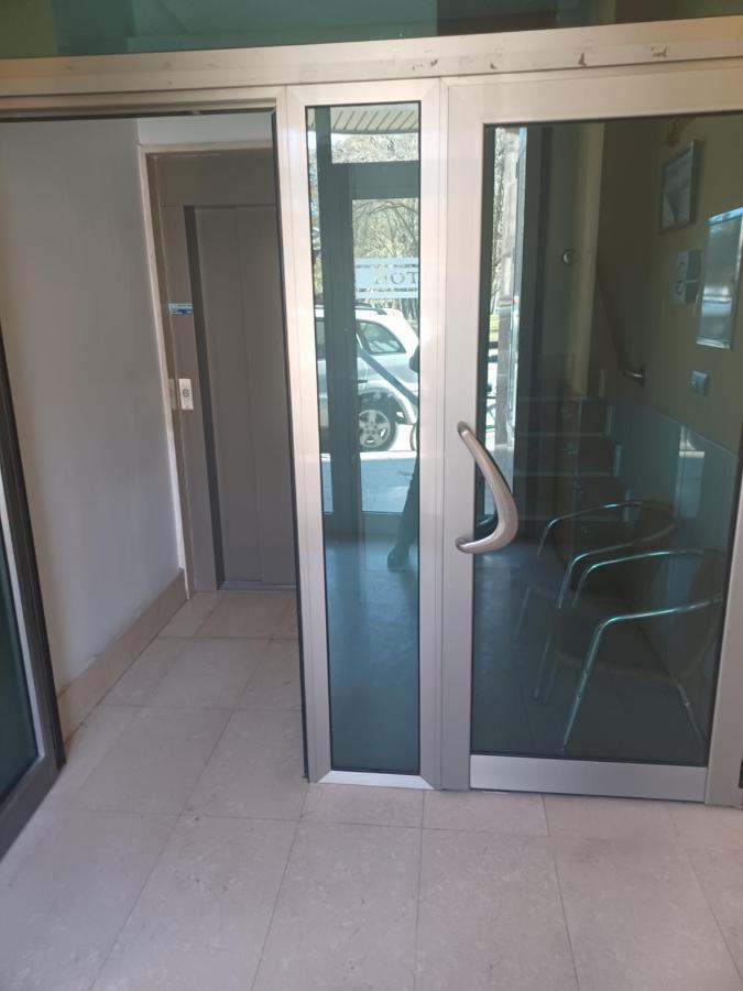 Hotel 2 De Mayo 2 Xinzo de Limia Zewnętrze zdjęcie